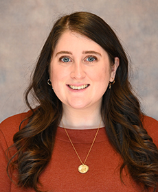 Headshot of Mary Winokur