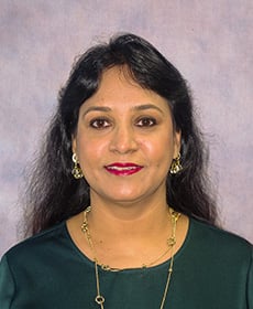 Headshot of Shaista Kamal