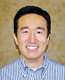 Headshot of James Kim